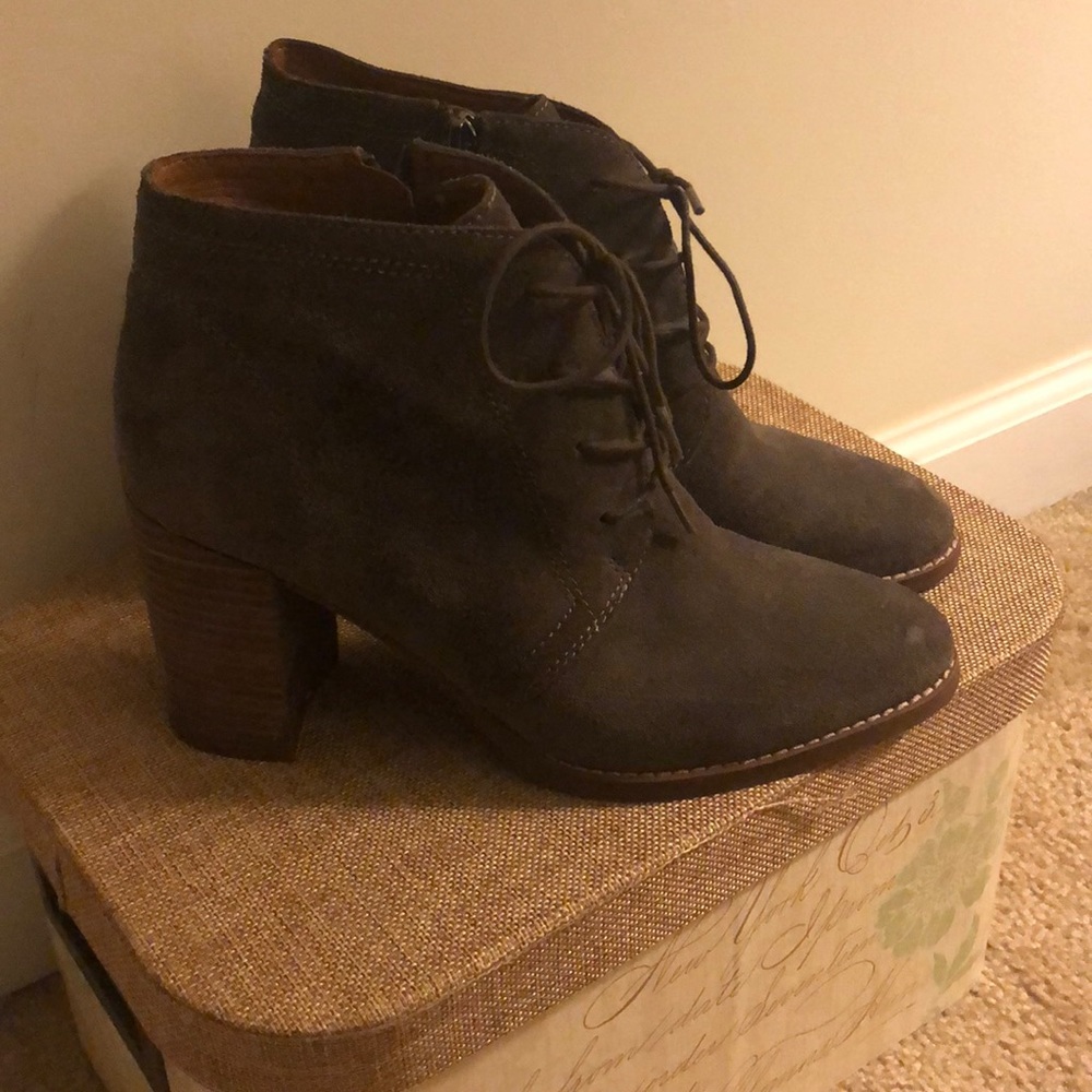 Franco Sarto suede lace up bootie